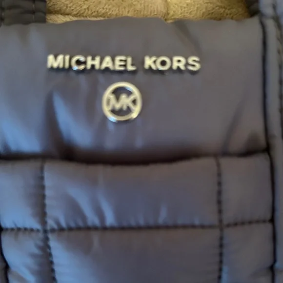 Michael Kors Quilted Navy Puffer Tote - Picture 2 of 7